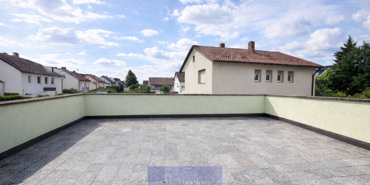 Doppelhaushälfte Adelsdorf - 8 Zimmer, 207 m&sup2;, 425.000&euro; | Angebot:26488135