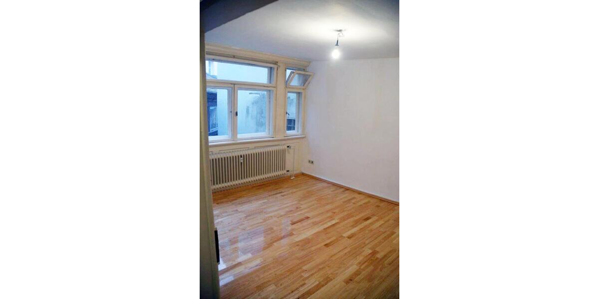 Etagenwohnung Bamberg Am Bruderwald - 3 Zimmer, 91 m&sup2;, 1.100&euro; | Angebot:25298451