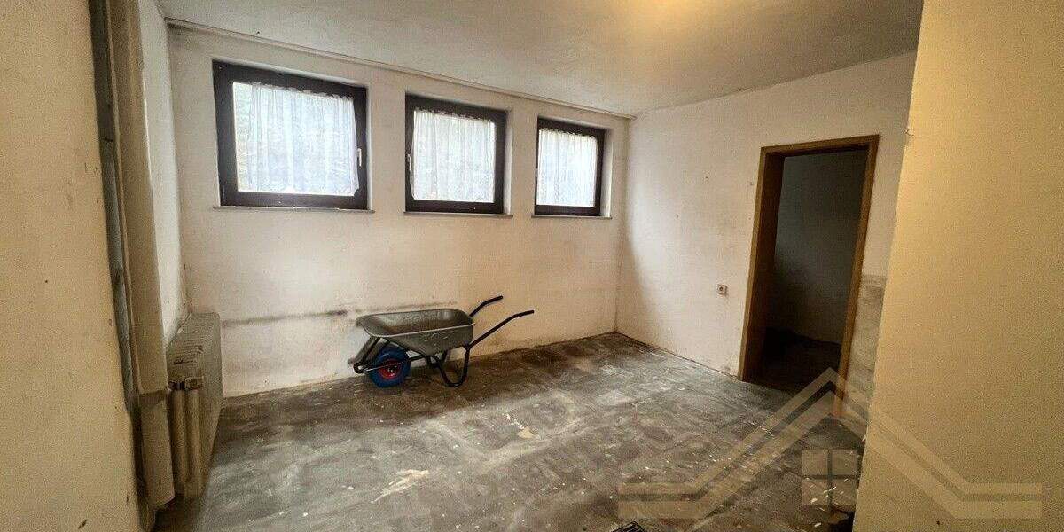 Einfamilienhaus Scheßlitz - 6 Zimmer, 229 m&sup2;, 525.000&euro; | Angebot:25681399