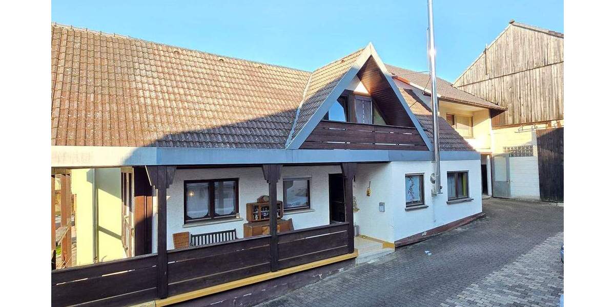 Mehrfamilienhaus, Wohnhaus Itzgrund Herreth - 5 Zimmer, 115 m&sup2;, 179.000&euro; | Angebot:25707220