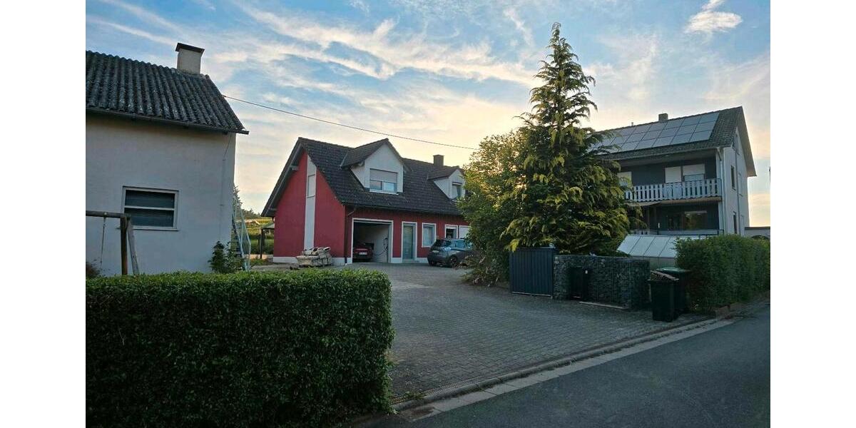 Einfamilienhaus Burgebrach - 5 Zimmer, 184 m&sup2;, 549.000&euro; | Angebot:26891842