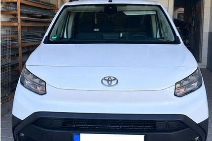 Toyota Proace City (Verso) 31.135 km 18.480 &euro; Bamberg 96052