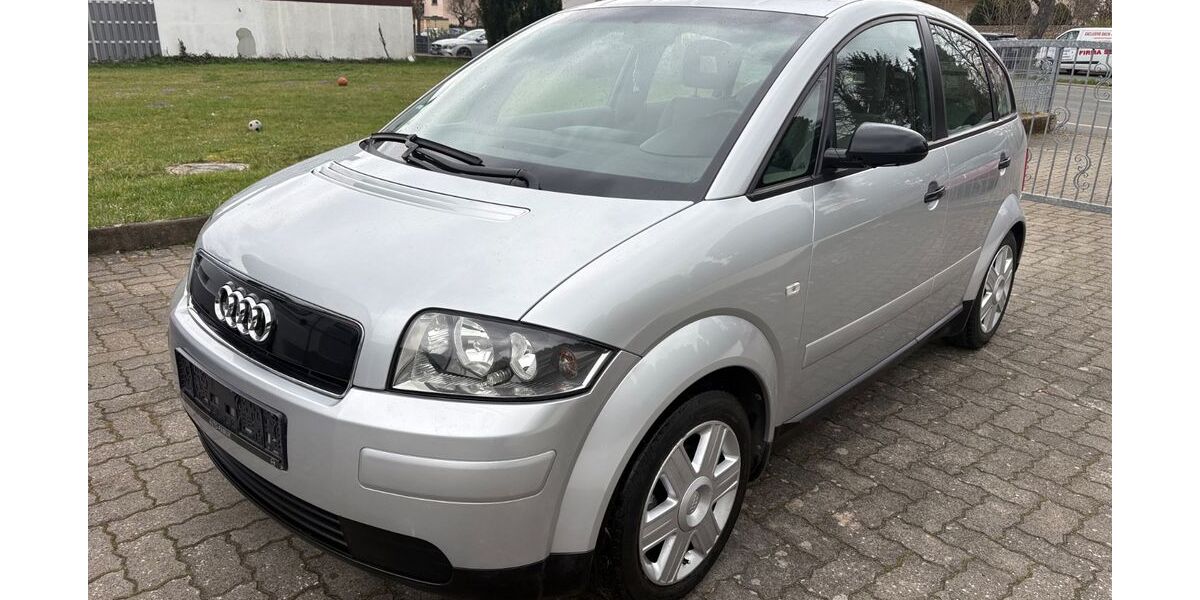 Audi A2 149.000 km 2.500 &euro; HIrschaid 96114