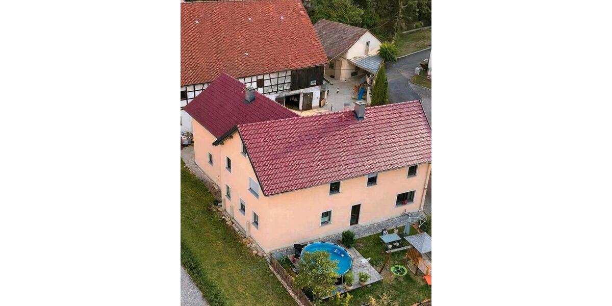 Mehrfamilienhaus, Wohnhaus Königsfeld - 10 Zimmer, 239 m&sup2;, 495.000&euro; | Angebot:26094378