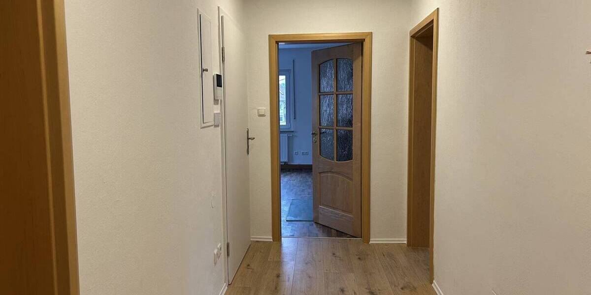 Etagenwohnung Forchheim Reuth - 3 Zimmer, 90 m&sup2;, 1.100&euro; | Angebot:26766638