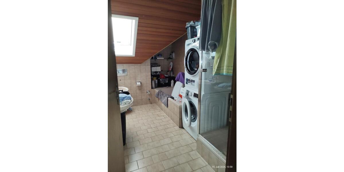 Dachgeschoßwohnung Hirschaid - 4 Zimmer, 115 m&sup2;, 1.150&euro; | Angebot:25908701