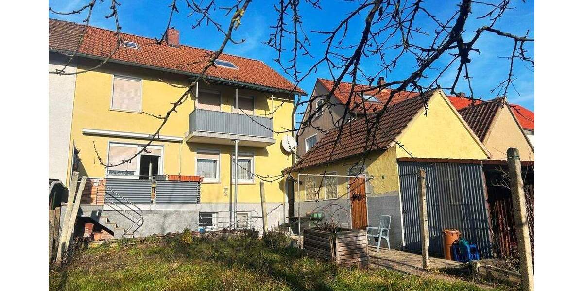Doppelhaushälfte Ebelsbach - 4 Zimmer, 110 m&sup2;, 198.000&euro; | Angebot:25729024
