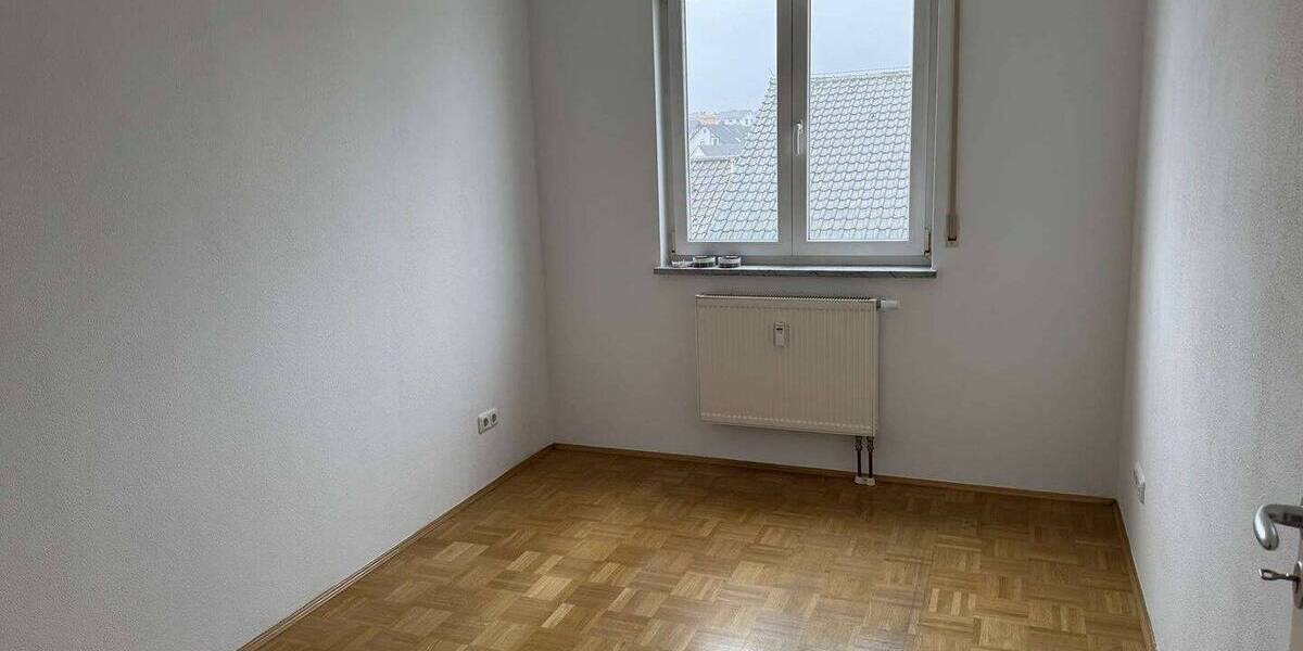 Etagenwohnung Bischberg - 4 Zimmer, 102 m&sup2;, 826&euro; | Angebot:26117570