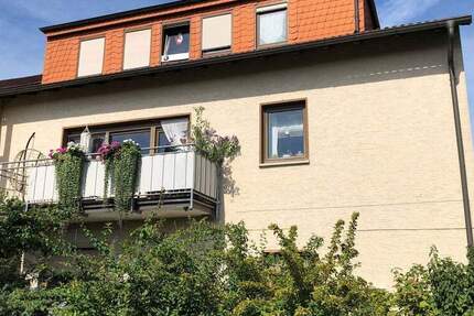 Haus Bad Staffelstein - 6 Zimmer, 226 m&sup2;, 329.000&euro; | Angebot:25741350