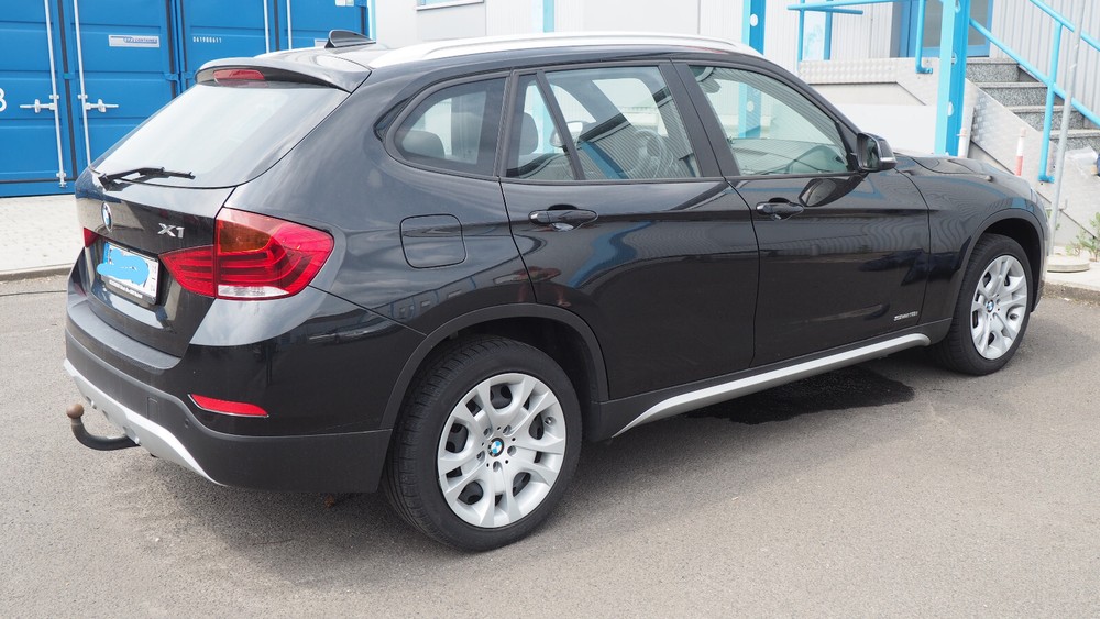 BMW X1 98.000 km 15.600 &euro; Bamberg 96031