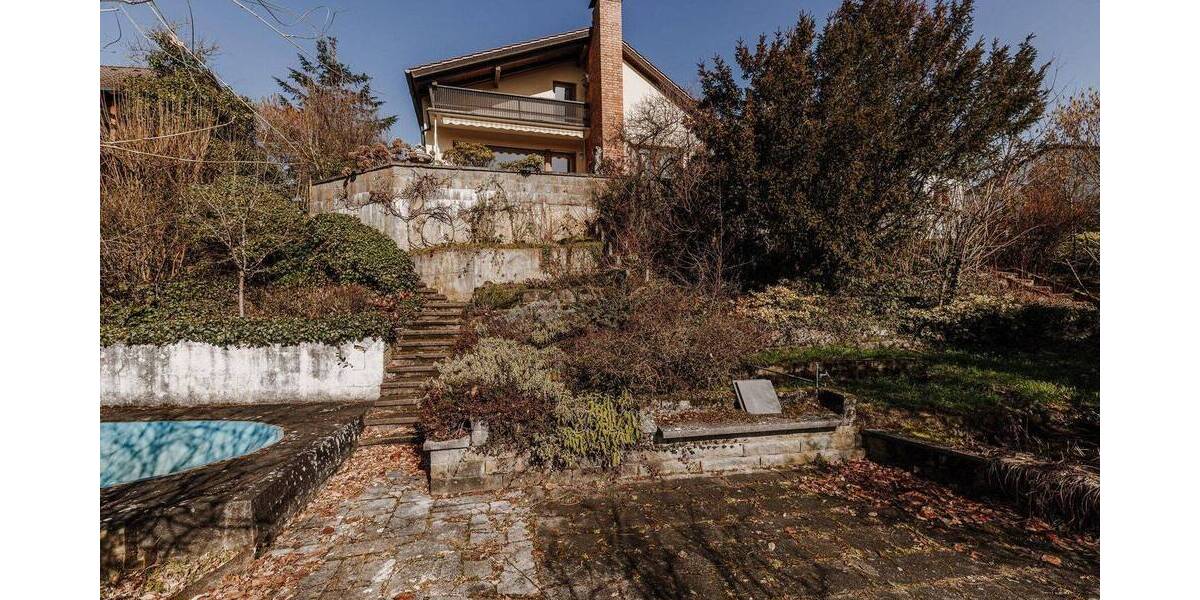 Einfamilienhaus Forchheim - 5 Zimmer, 172 m&sup2;, 700.000&euro; | Angebot:26093719