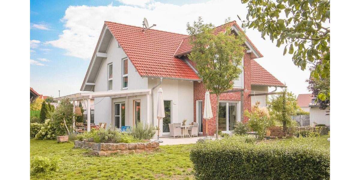 Einfamilienhaus Pettstadt - 5 Zimmer, 156 m&sup2;, 720.000&euro; | Angebot:25681336