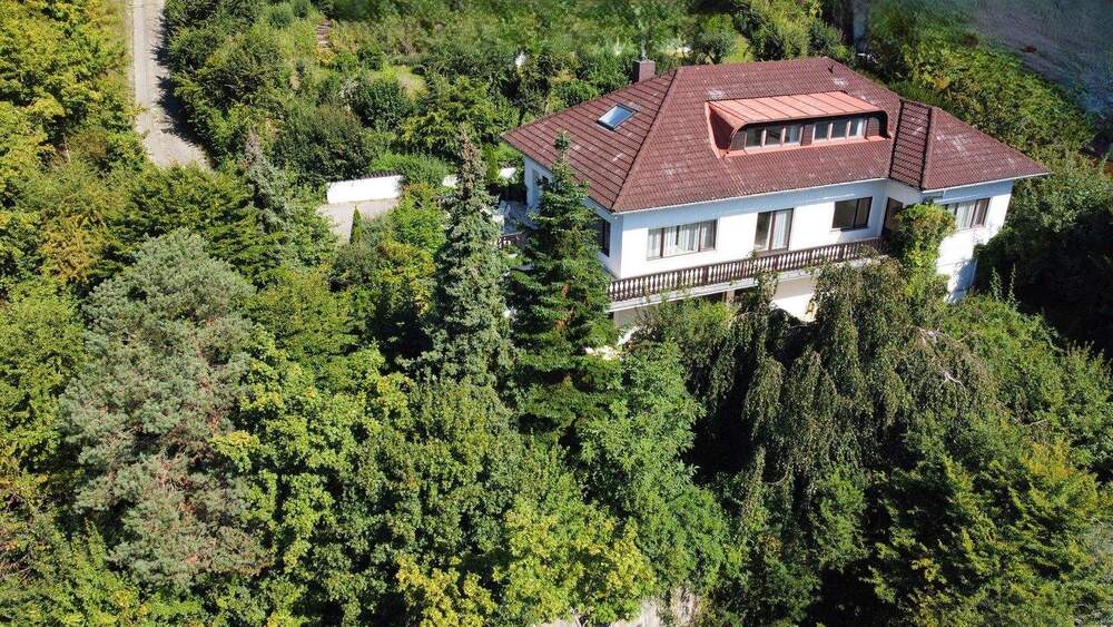 Einfamilienhaus Bamberg Am Bruderwald - 7 Zimmer, 353 m&sup2;, 950.000&euro; | Angebot:25676448