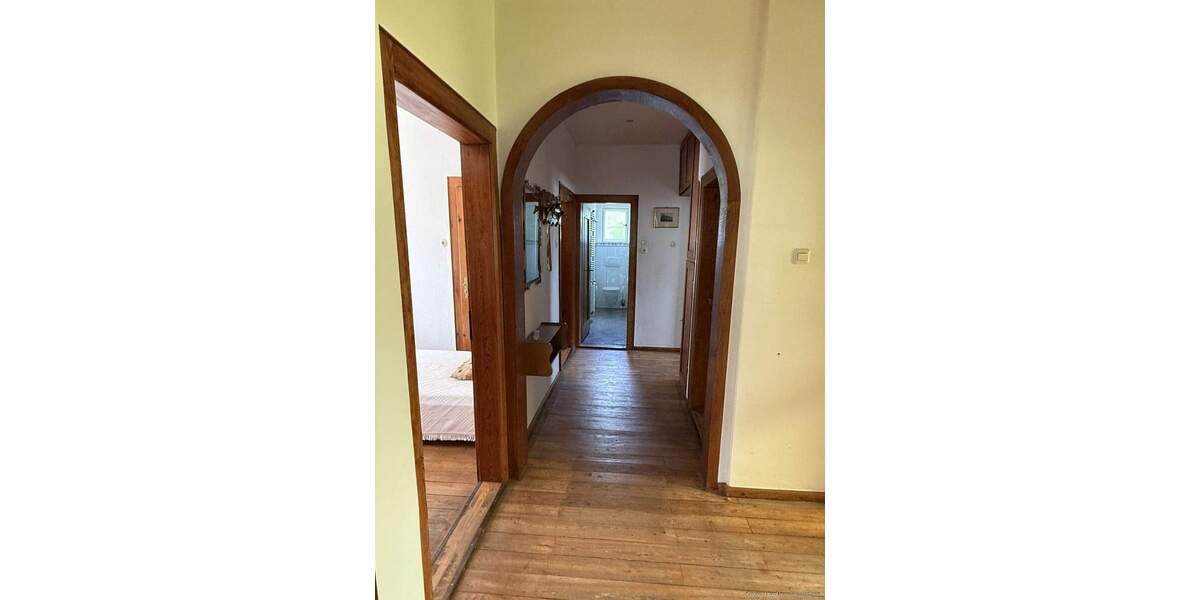 Einfamilienhaus Höchstadt a.d.Aisch Höchstadt - 7 Zimmer, 146 m&sup2;, 375.000&euro; | Angebot:25778818