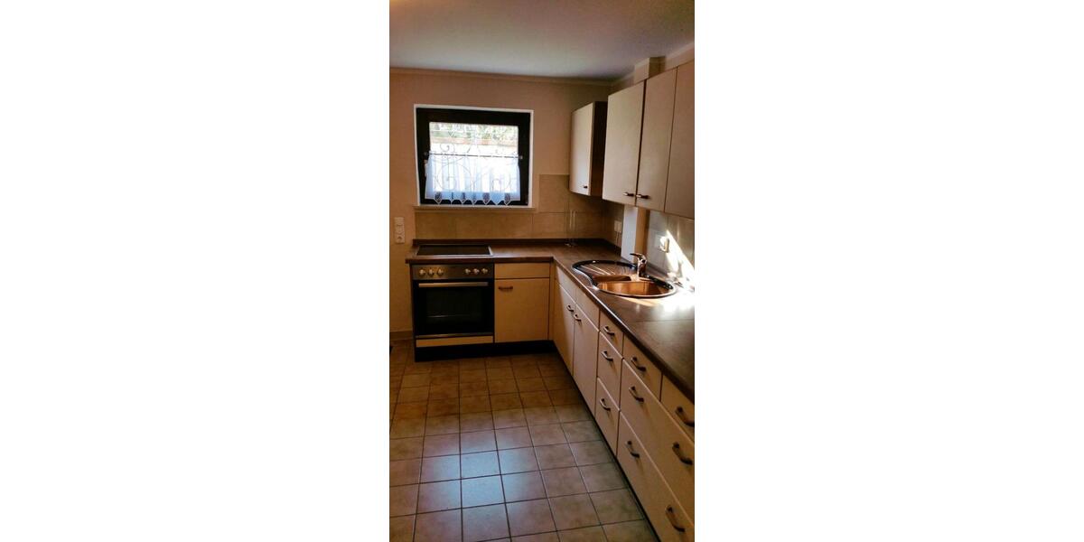 Etagenwohnung Poxdorf - 2 Zimmer, 85 m&sup2;, 650&euro; | Angebot:26375400