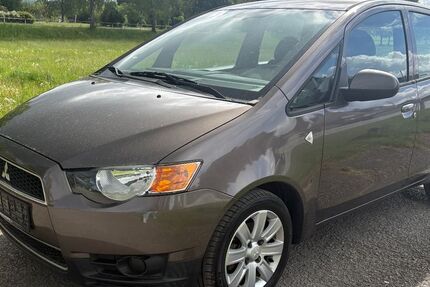 Mitsubishi Colt 158.000 km 3.400 &euro; Knetzgau 97478