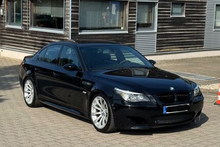 BMW M5 191.547 km 29.899 &euro; Bad staffelstein 96231