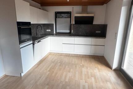 Wohnung Eggolsheim - 5 Zimmer, 120 m&sup2;, 1.200&euro; | Angebot:25994496