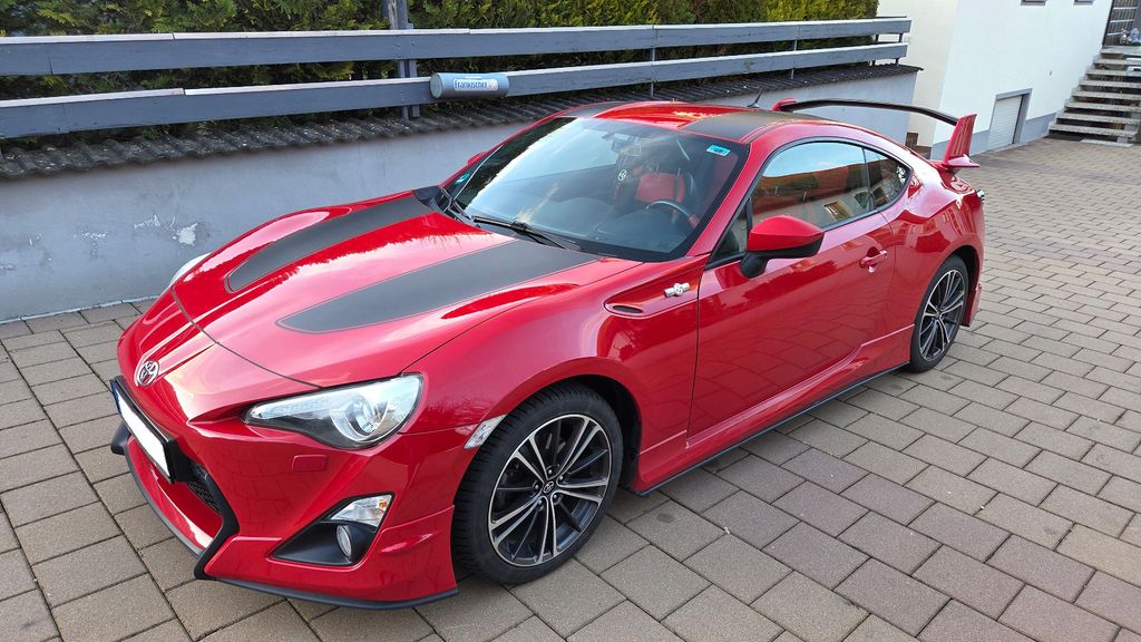 Toyota GT86 87.204 km 23.950 &euro; Stegaurach 96135