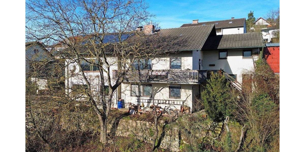 Einfamilienhaus Ebelsbach - 8 Zimmer, 225 m&sup2;, 329.000&euro; | Angebot:25686731