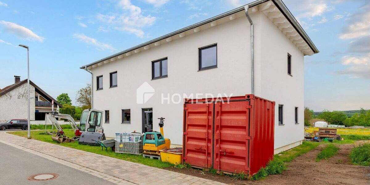 Einfamilienhaus Scheßlitz Straßgiech - 6 Zimmer, 200 m&sup2;, 399.000&euro; | Angebot:26584386