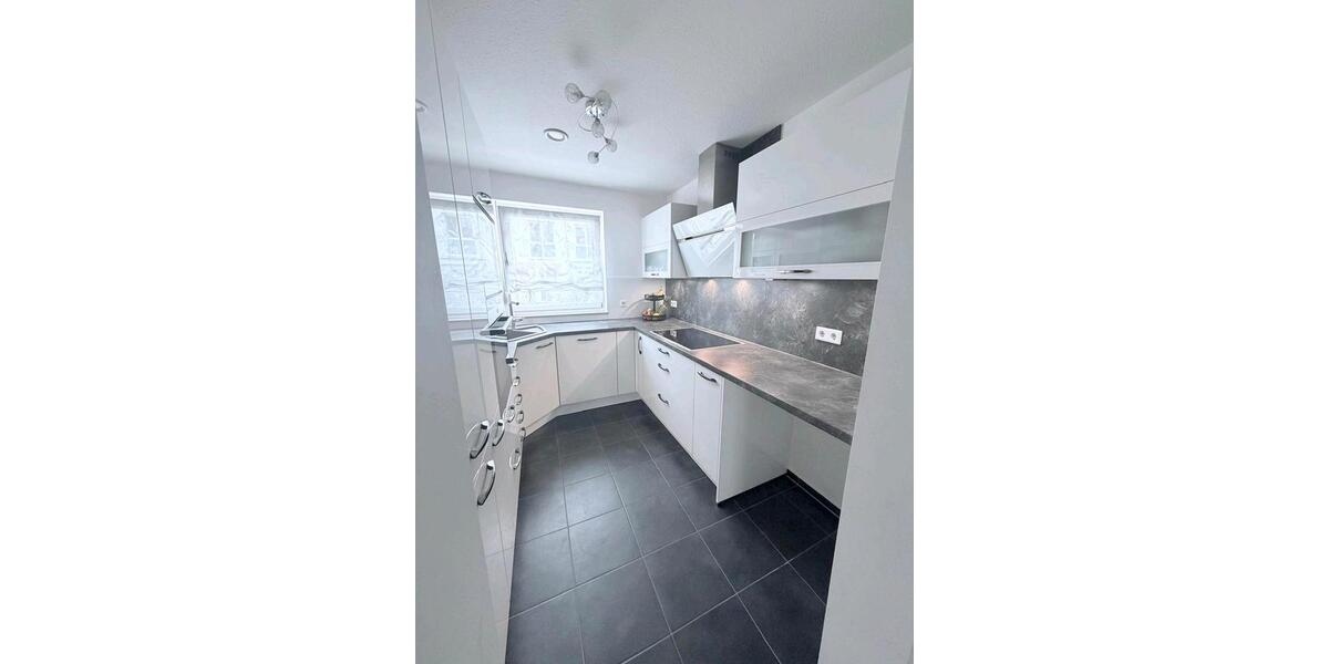 Etagenwohnung Adelsdorf - 4 Zimmer, 137 m&sup2;, 545.000&euro; | Angebot:27016214