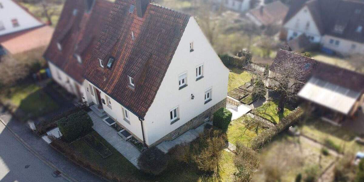 Einfamilienhaus Ebern - 4 Zimmer, 115 m&sup2;, 295.000&euro; | Angebot:25801189