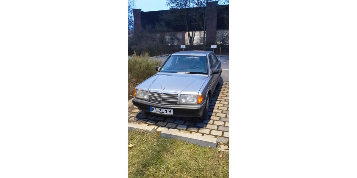 Mercedes-Benz 190 98.110 km 8.750 &euro; Bamberg 96052