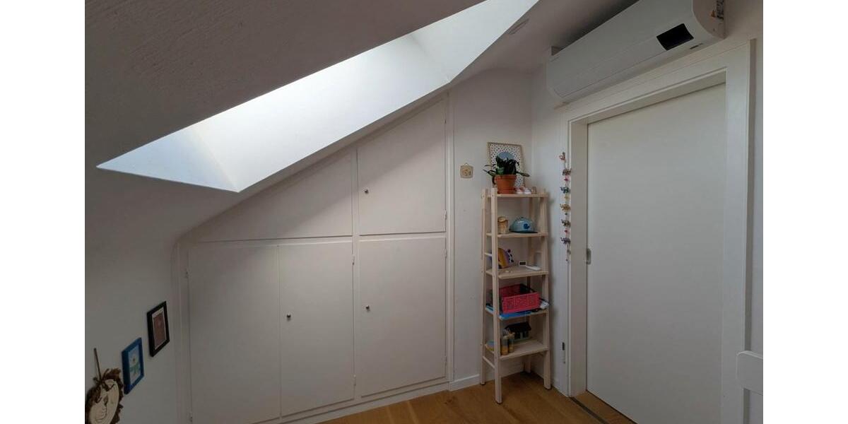 Dachgeschoßwohnung Hallstadt - 3 Zimmer, 62 m&sup2;, 235.000&euro; | Angebot:26786571