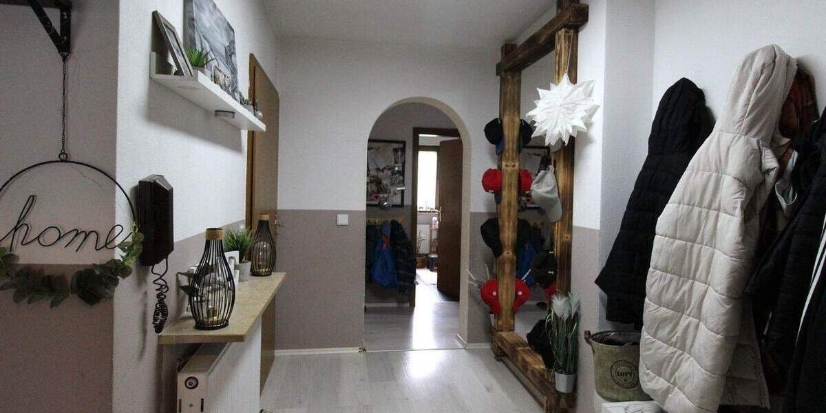 Einfamilienhaus Pretzfeld Urspring - 4 Zimmer, 143 m&sup2;, 399.000&euro; | Angebot:25685607