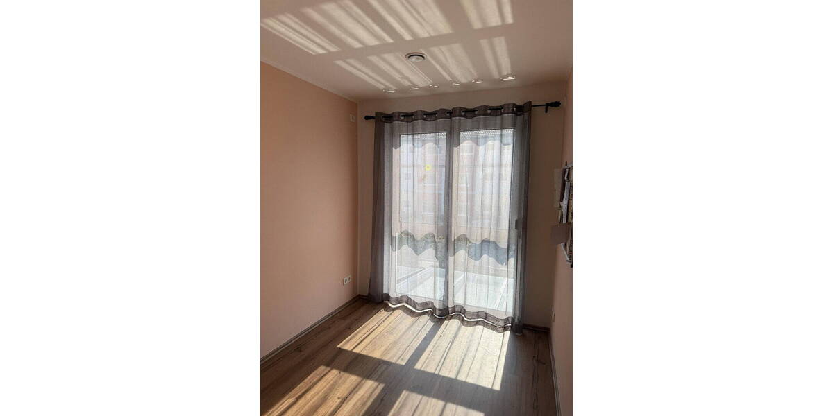 Reihenmittelhaus Adelsdorf - 5 Zimmer, 137 m&sup2;, 710.000&euro; | Angebot:26140896