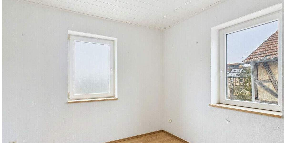 Einfamilienhaus Untermerzbach Recheldorf - 7 Zimmer, 163 m&sup2;, 235.000&euro; | Angebot:25696980