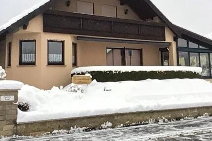 Wohnung Ebensfeld - 3 Zimmer, 84 m&sup2;, 960&euro; | Angebot:25641080