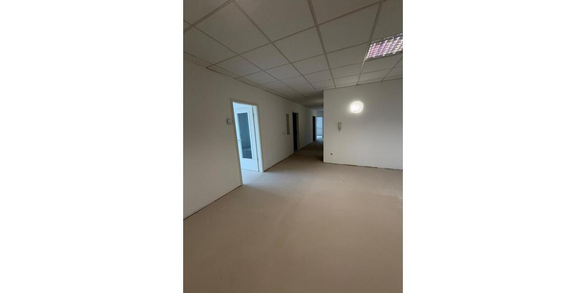 Gewerbeobjekt Bamberg Gereuth - 1.435&euro; | Angebot:23277503