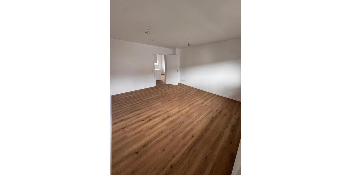 Dachgeschoßwohnung Bamberg Bamberg-Ost - 3 Zimmer, 61 m&sup2;, 910&euro; | Angebot:26644977