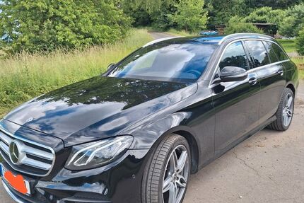 Mercedes-Benz E 220 173.000 km 18.450 &euro; Ebensfeld 96250