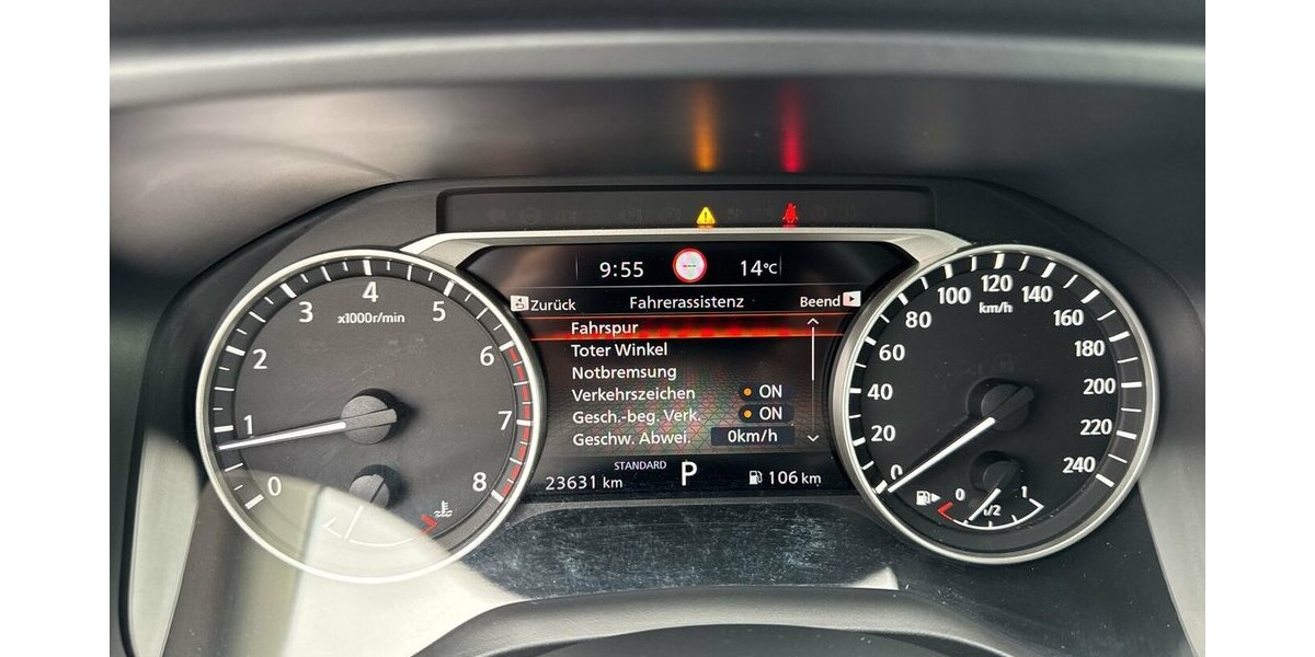 Nissan Qashqai Accenta *Xtronic/SHZG/Navi-App/Kamera/ICC/ 23.631 km 23.380 &euro; Bamberg 96052