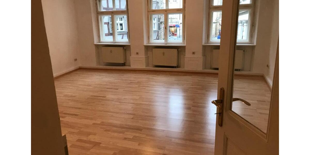 Etagenwohnung Bamberg Am Bruderwald - 3 Zimmer, 91 m&sup2;, 1.100&euro; | Angebot:25298451