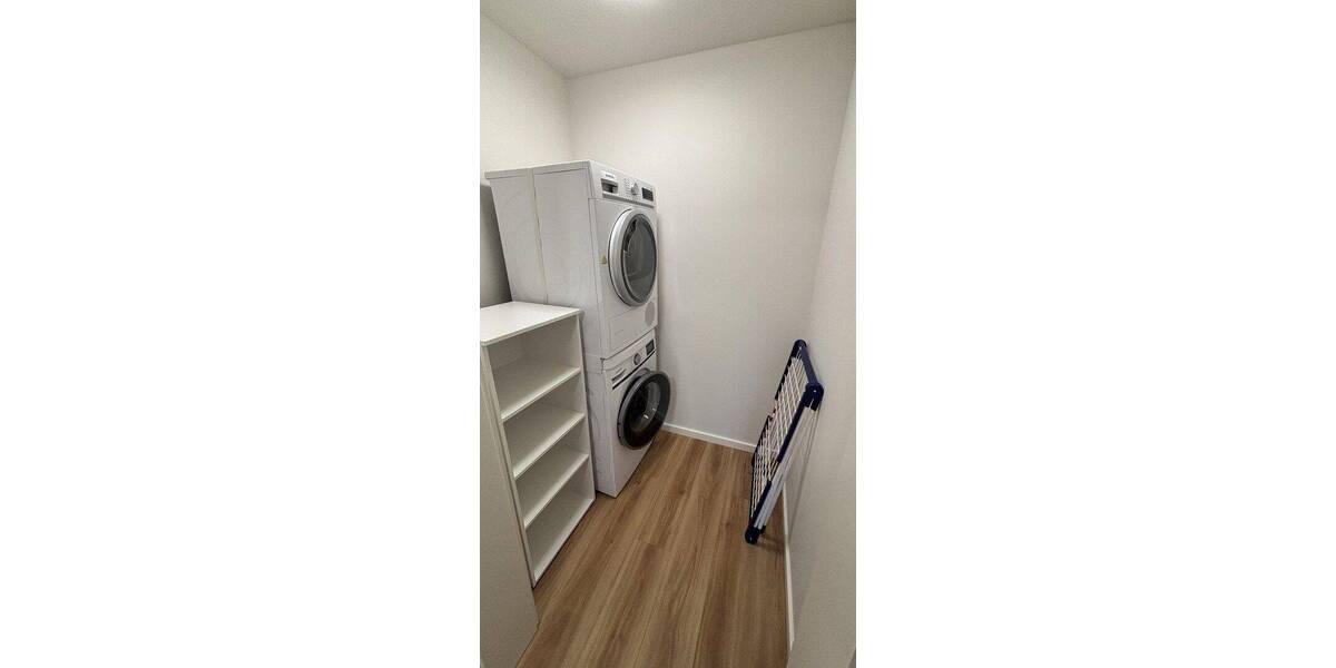 Etagenwohnung Bamberg Am Bruderwald - 3 Zimmer, 100 m&sup2;, 1.800&euro; | Angebot:26915483