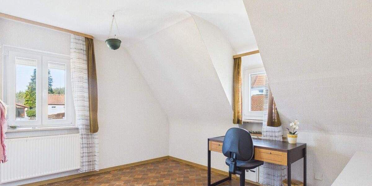 Einfamilienhaus Ebern - 4 Zimmer, 115 m&sup2;, 295.000&euro; | Angebot:25801189