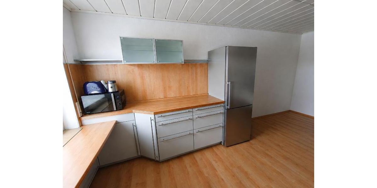 3 Zi. Wohnung im EG mit Terrasse, Gartenmktbenutzung und Garage - Etagenwohnung Hessdorf | Angebot:27314099
