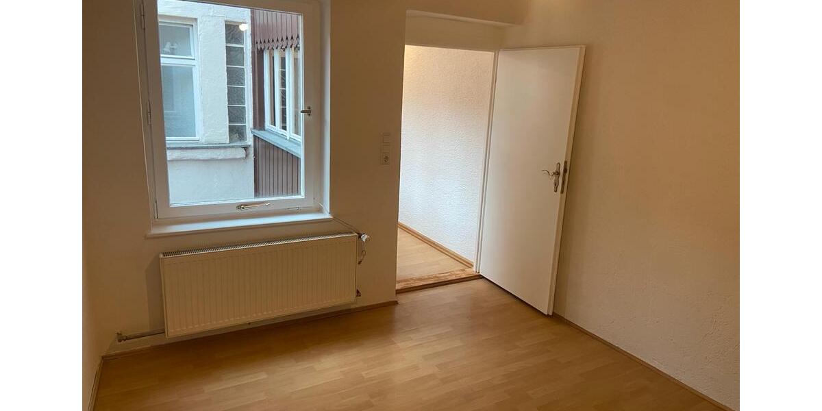 Mehrfamilienhaus, Wohnhaus Bamberg Gereuth - 14 Zimmer, 205 m&sup2;, 670.000&euro; | Angebot:27082715