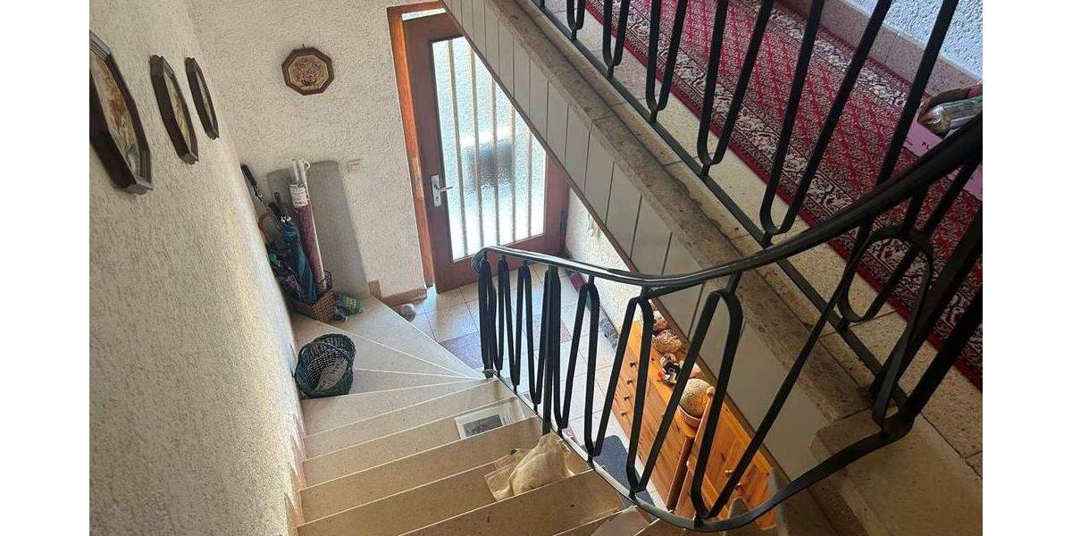 Doppelhaushälfte Ebelsbach - 4 Zimmer, 110 m&sup2;, 198.000&euro; | Angebot:25729024