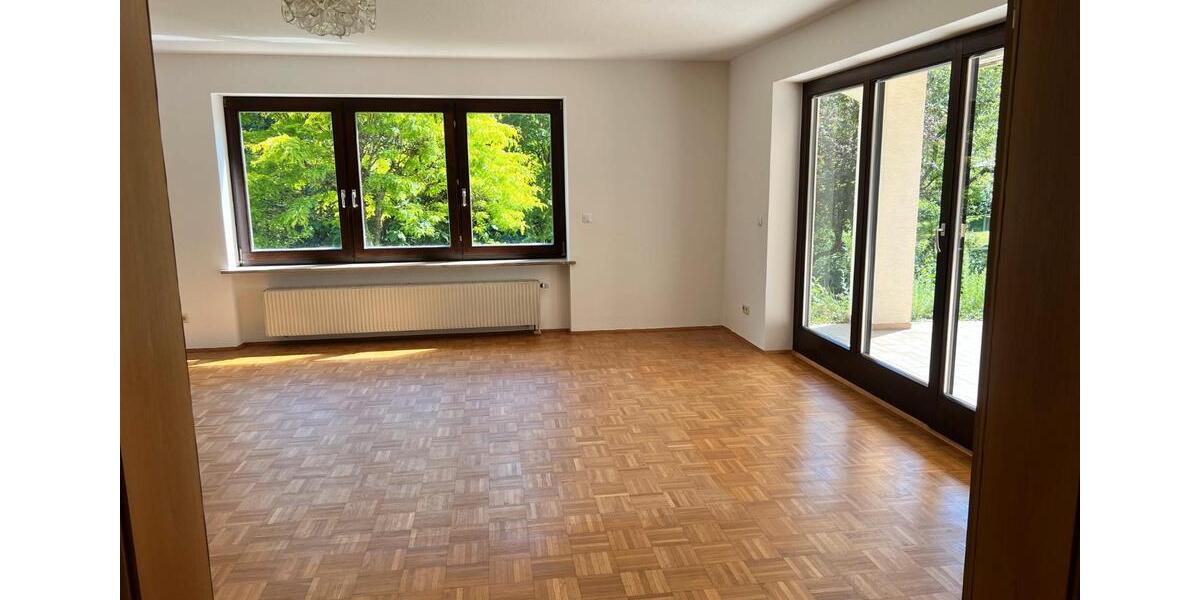 Einfamilienhaus Memmelsdorf - 7 Zimmer, 241 m&sup2;, 750.000&euro; | Angebot:26960803
