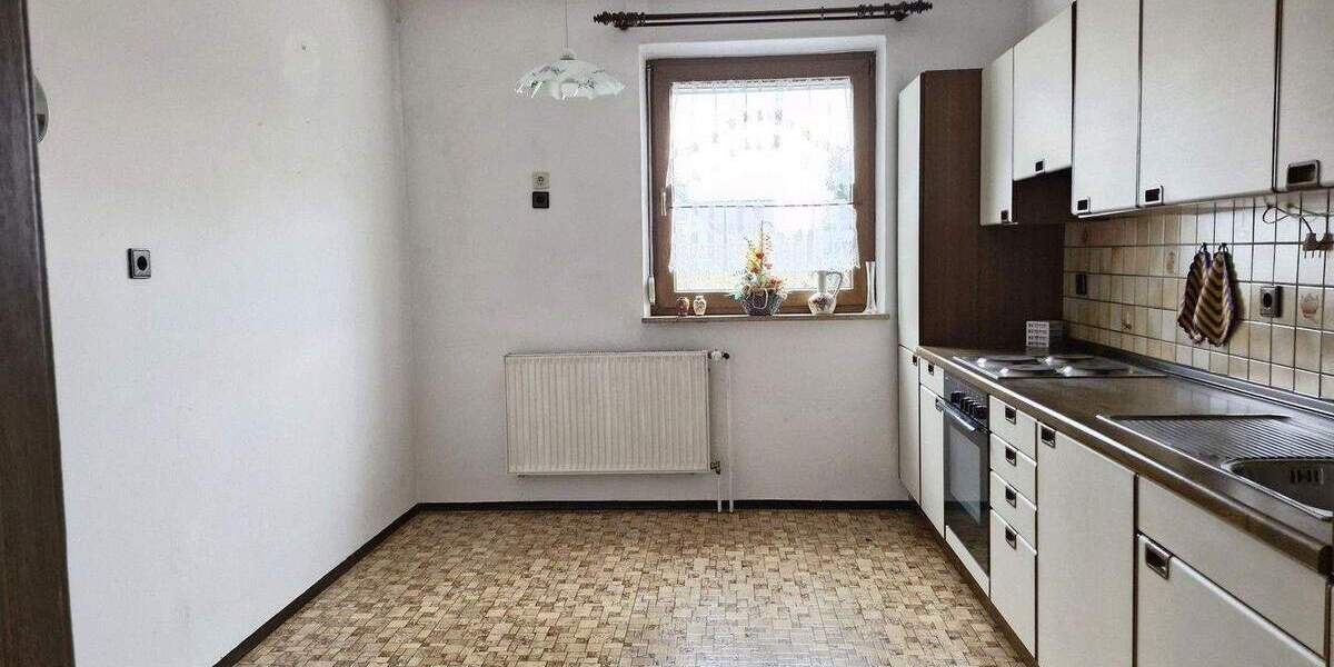 Mehrfamilienhaus, Wohnhaus Hausen - 1 Zimmer, 268 m&sup2;, 680.000&euro; | Angebot:25798202