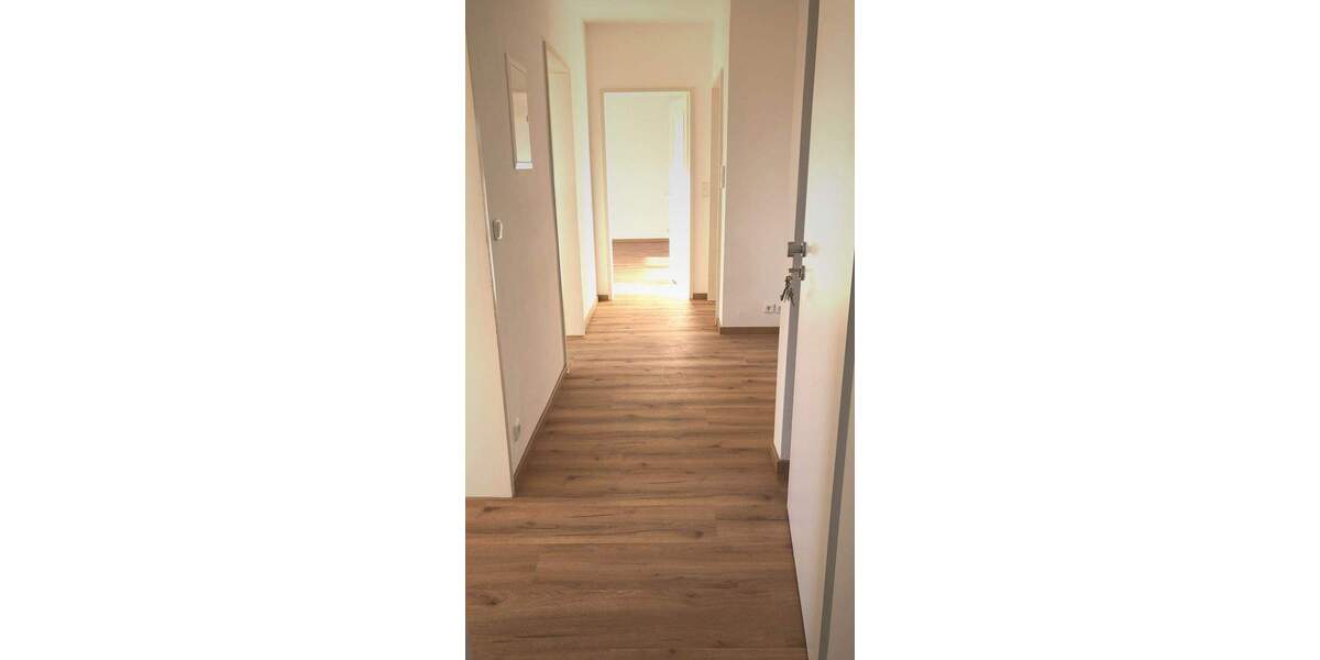 Mehrfamilienhaus, Wohnhaus Ebelsbach - 8 Zimmer, 649.000&euro; | Angebot:25695839