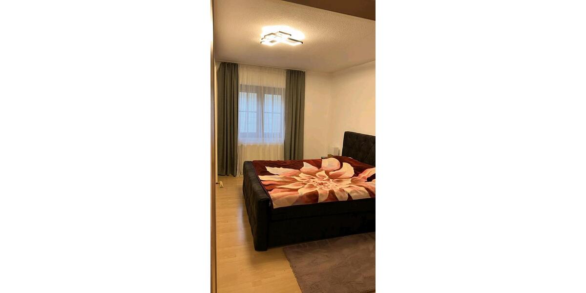 Etagenwohnung Bad Staffelstein - 4 Zimmer, 110 m&sup2;, 740&euro; | Angebot:25962906