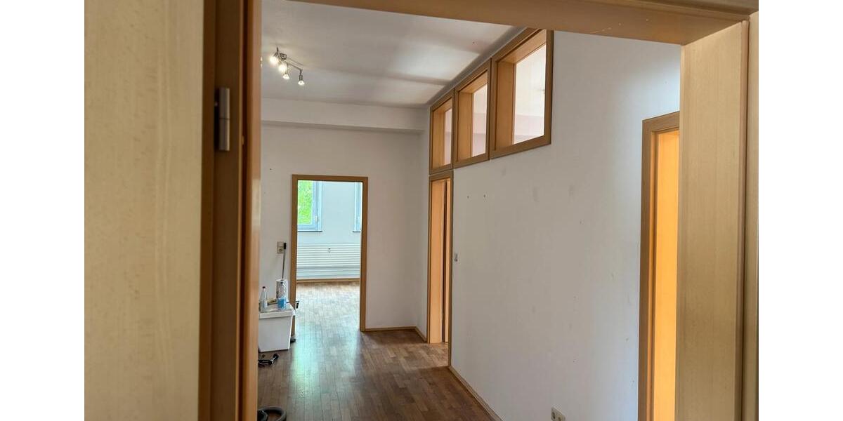 Etagenwohnung Bamberg Bamberg-Ost - 5 Zimmer, 120 m&sup2;, 1.200&euro; | Angebot:26697973