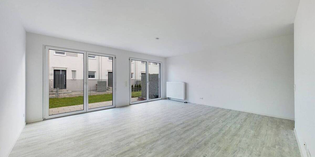 Reihenmittelhaus Höchstadt - 5 Zimmer, 146 m&sup2;, 1.340&euro; | Angebot:26786759