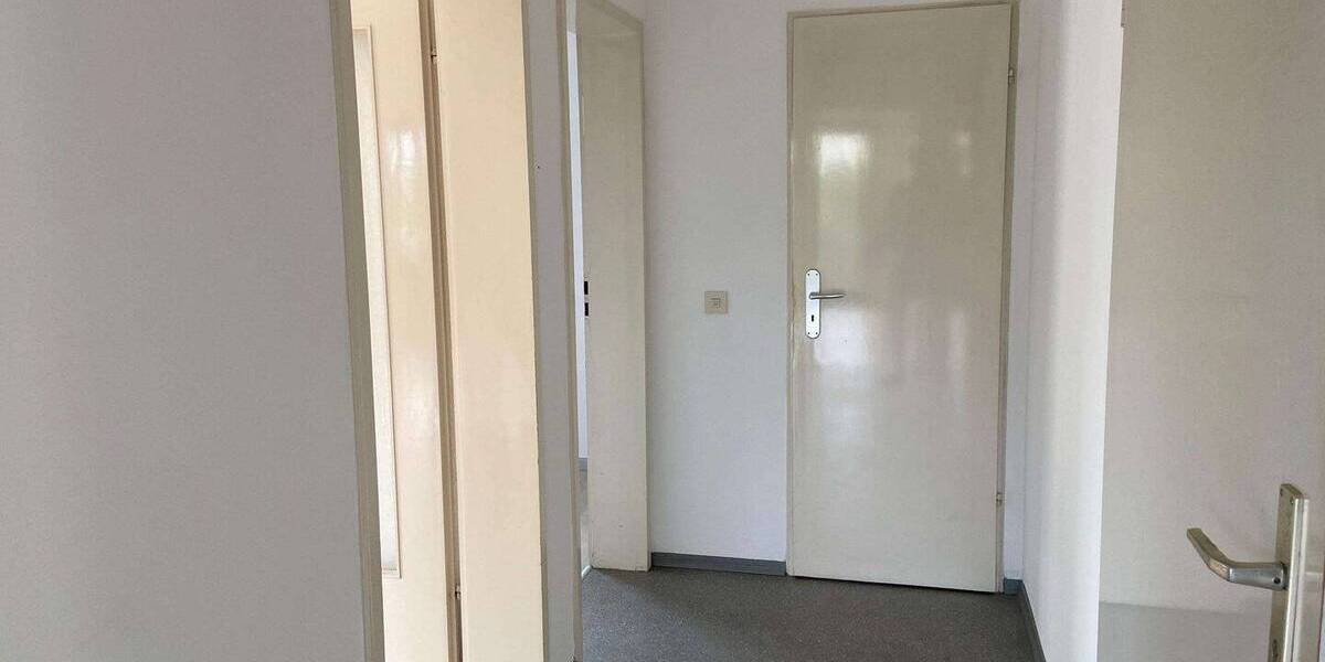 Etagenwohnung Forchheim - 3 Zimmer, 100 m&sup2;, 980&euro; | Angebot:26803825